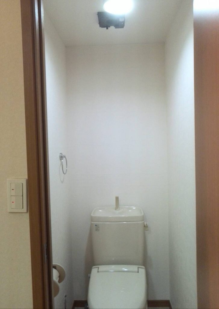 大田区 トイレ壁紙張替え工事を行いました！ リフォーム東京