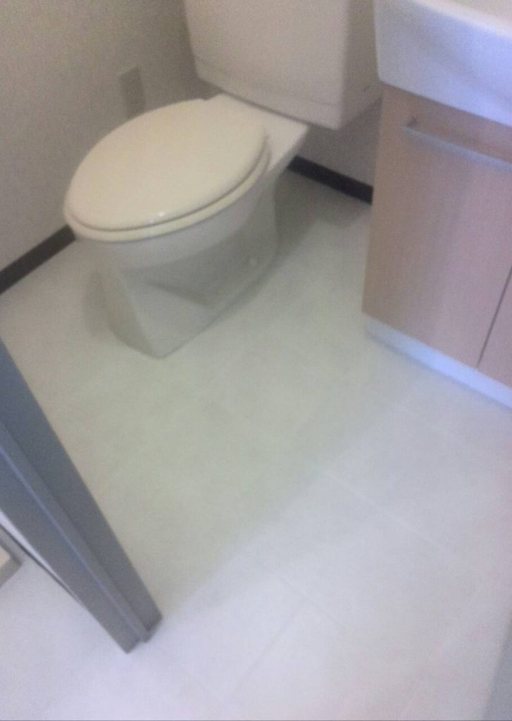 世田谷区　洗面・トイレ・洋室床張替え工事