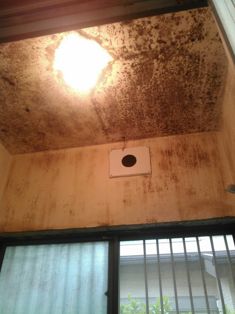 川崎市幸区　浴室天井ケイカル板貼り工事