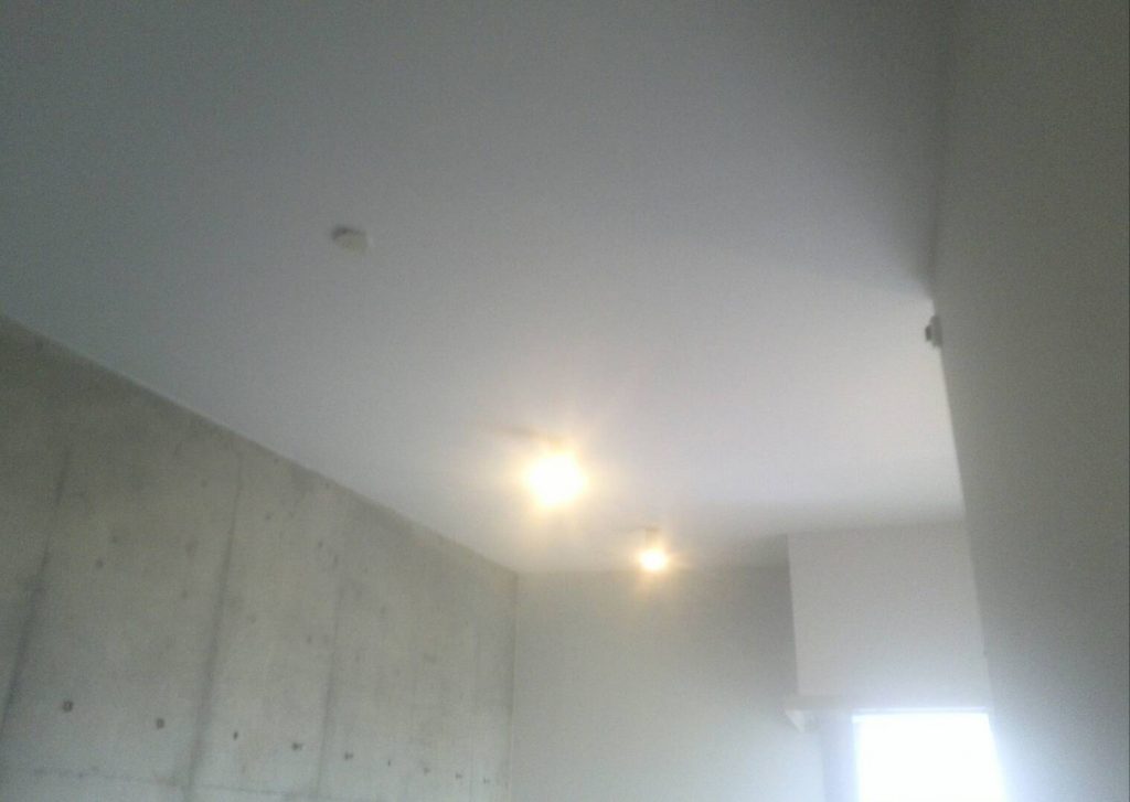品川区　壁・天井・枠塗装工事