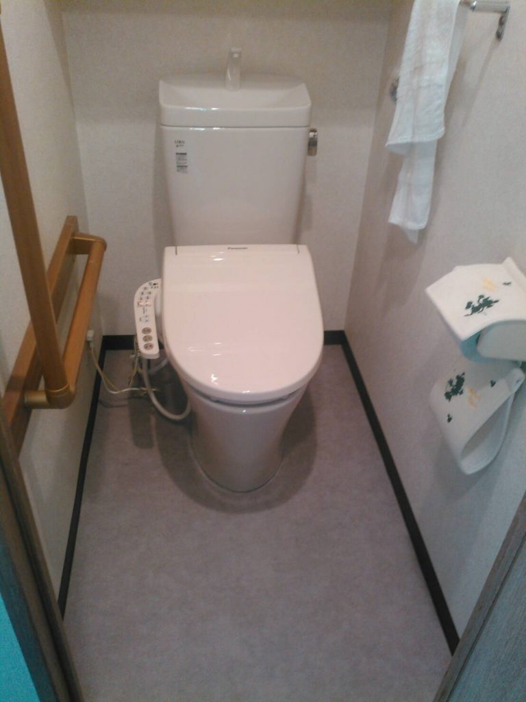 川崎市中原区　ＣＦ張替え・トイレ交換工事