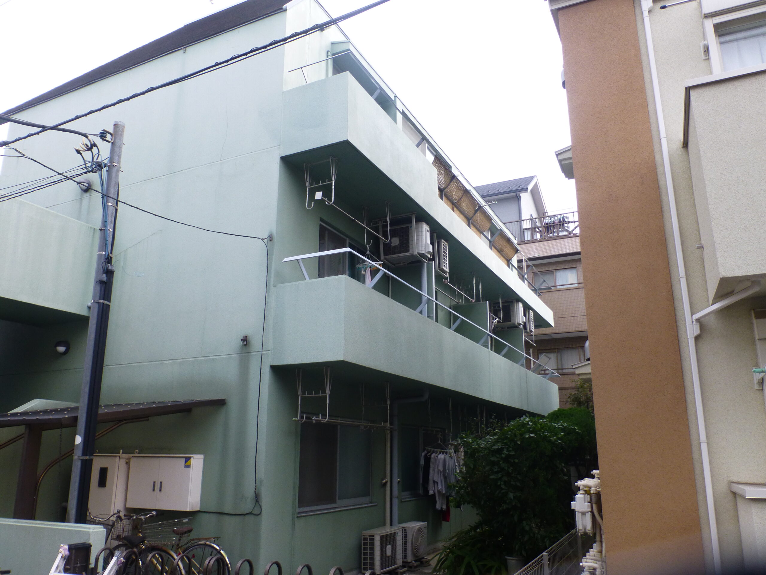 外壁塗装・屋根塗装　川崎市中原区　賃貸マンション｜外壁塗装の見積り相談.らくらくライフ