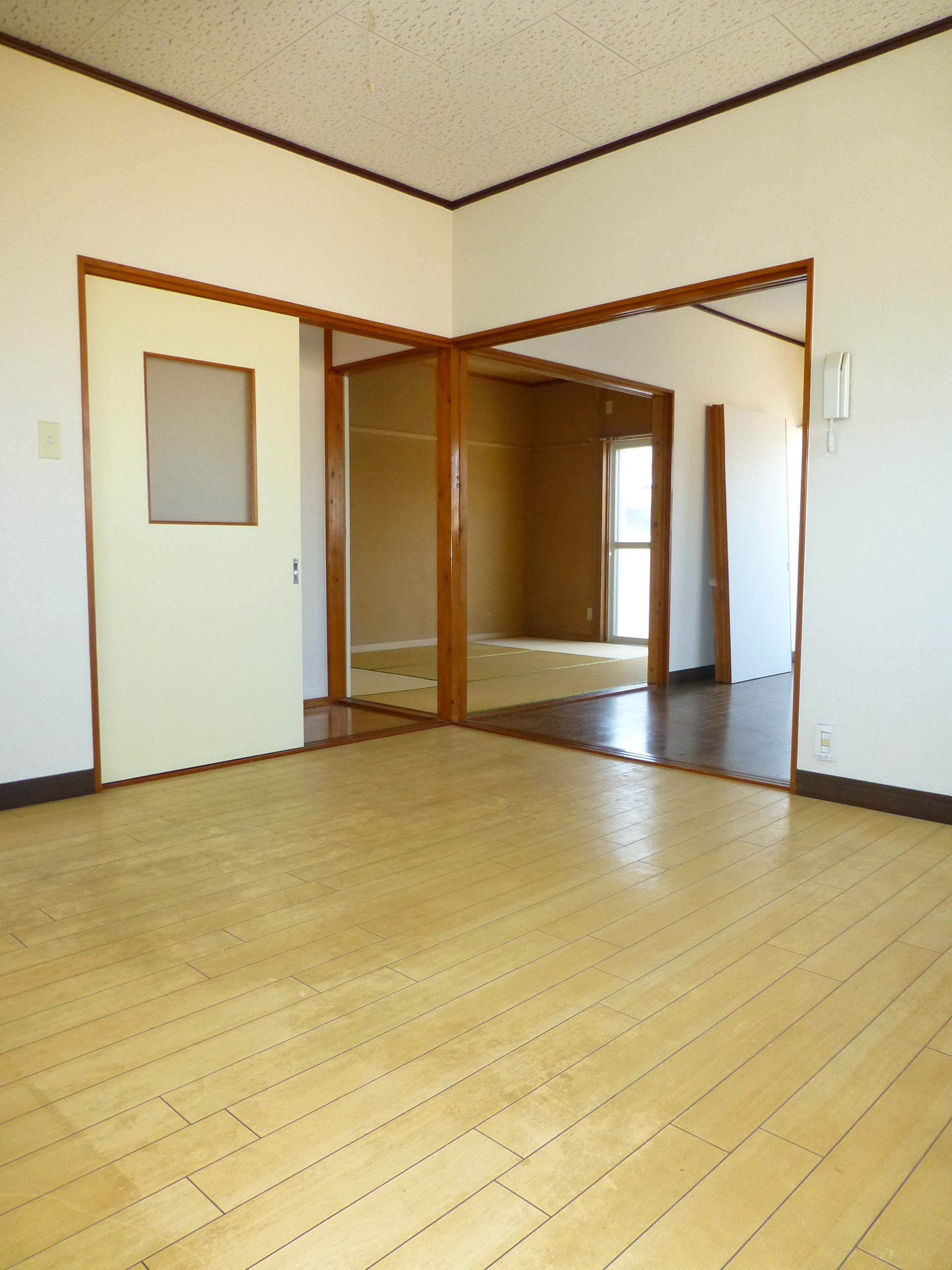前 (33)