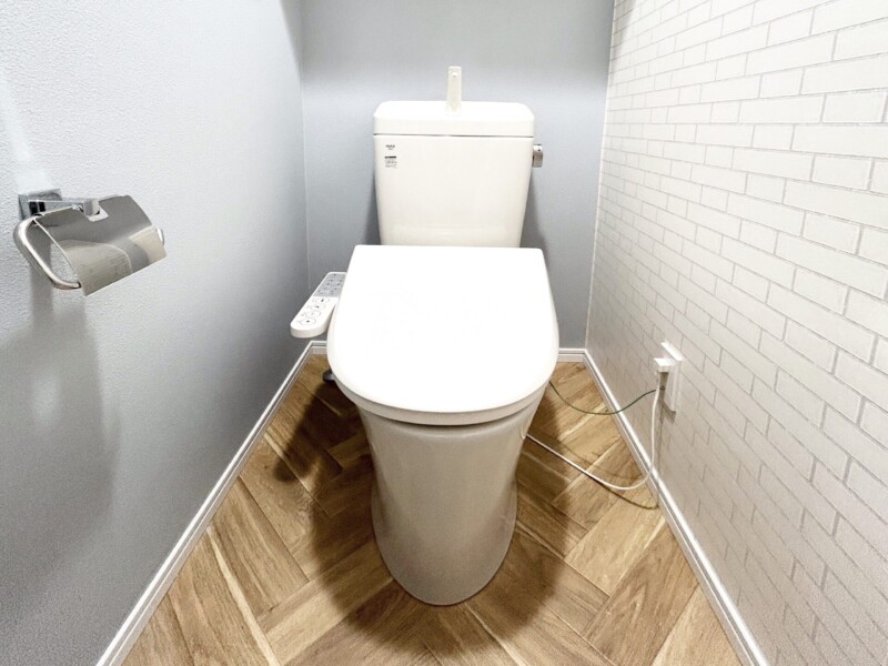 横浜市青葉区　賃貸リフォーム　トイレ工事